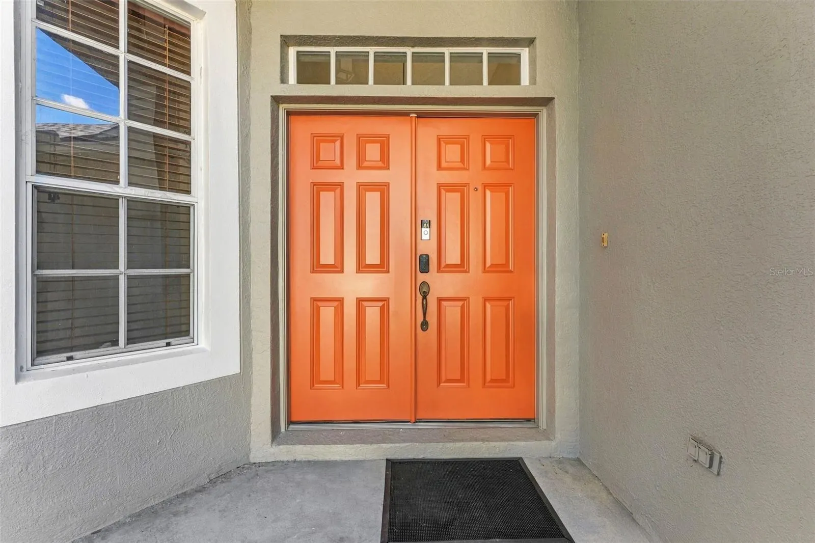11617 GROVE ARCADE DR