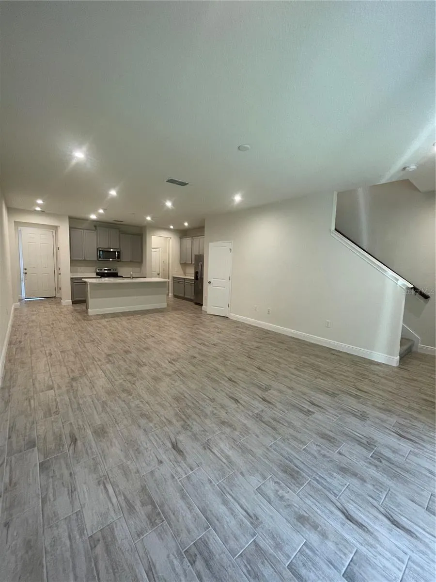 5806 GRAND SONATA AVE