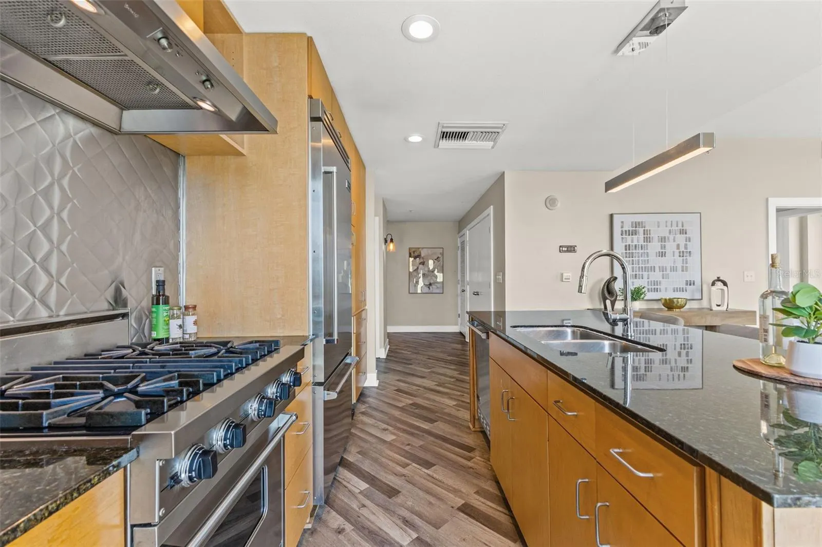 1120 E KENNEDY BLVD #1229 #1229