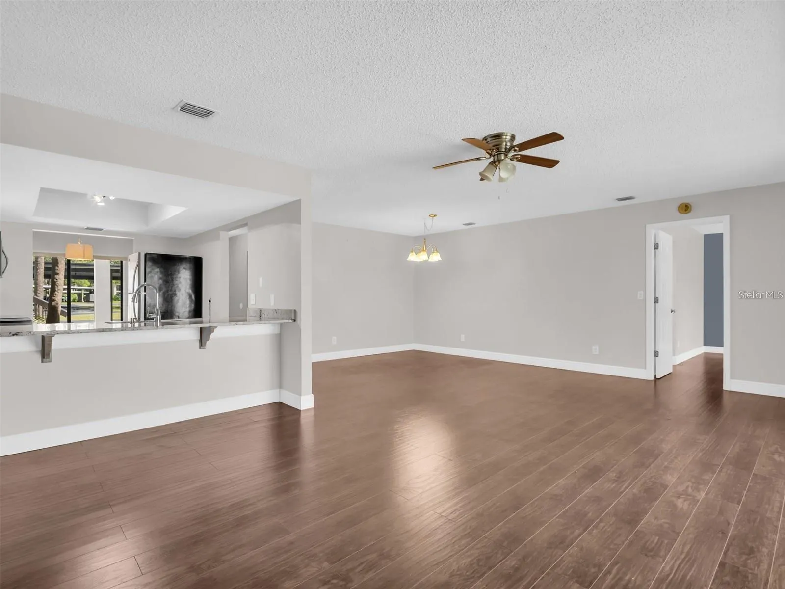 1801 E LAKE RD #20C #20C
