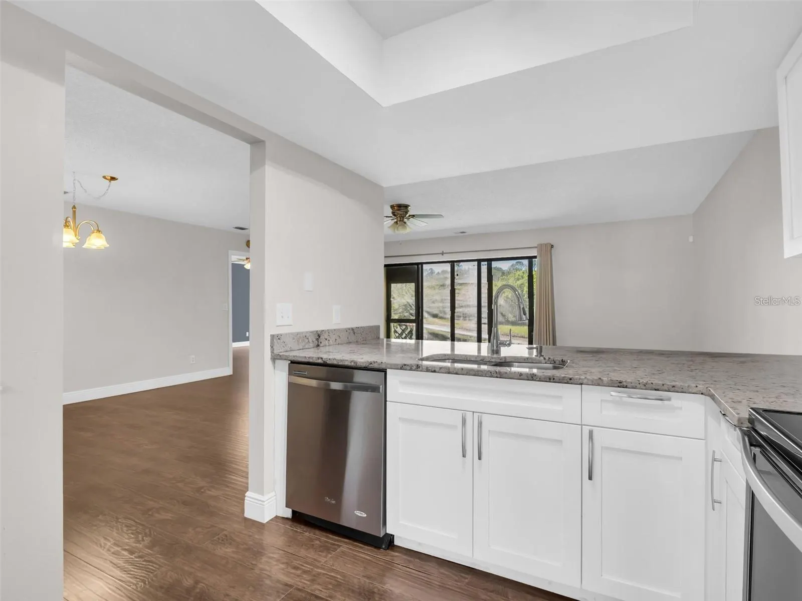 1801 E LAKE RD #20C #20C