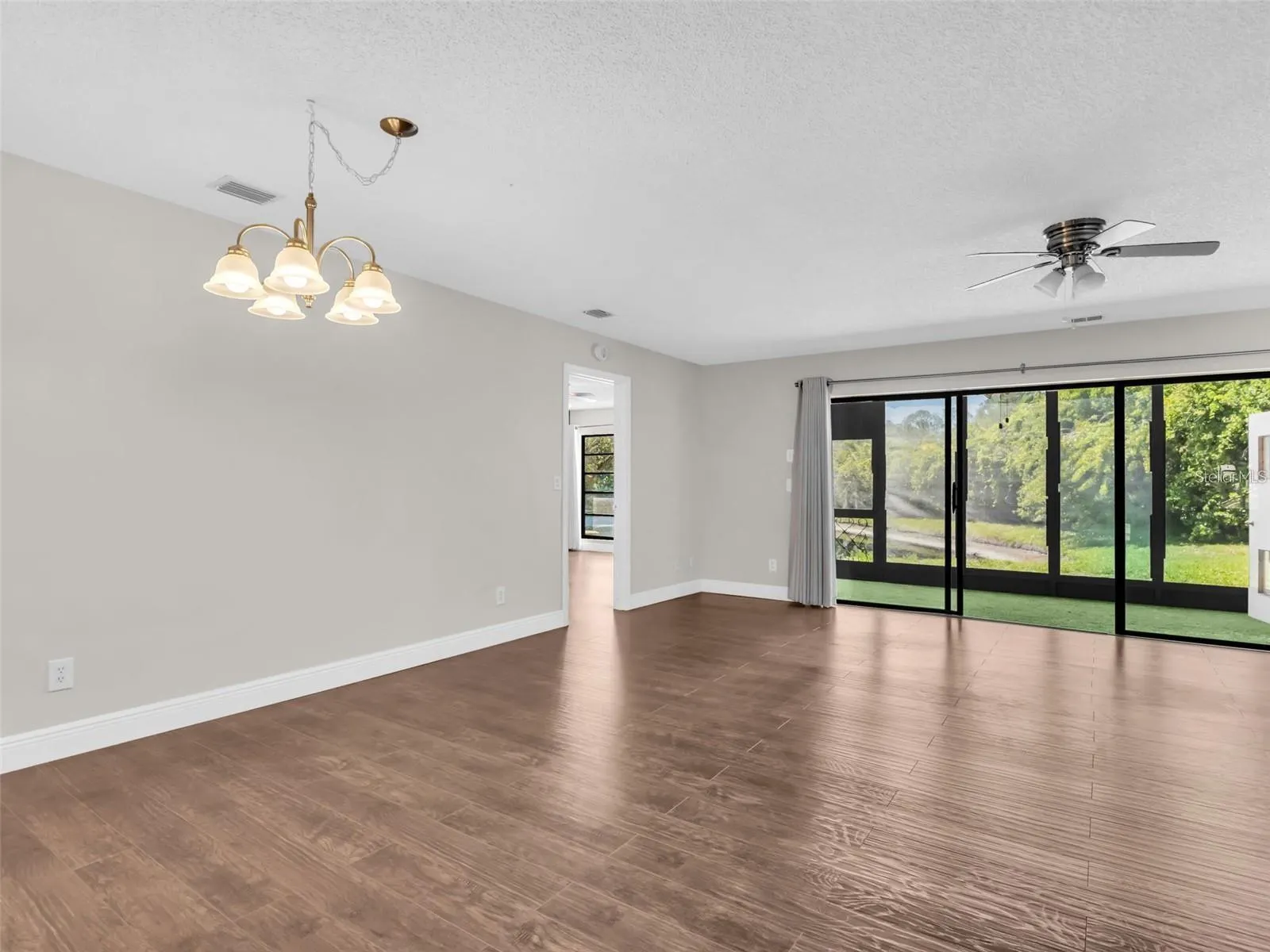 1801 E LAKE RD #20C #20C