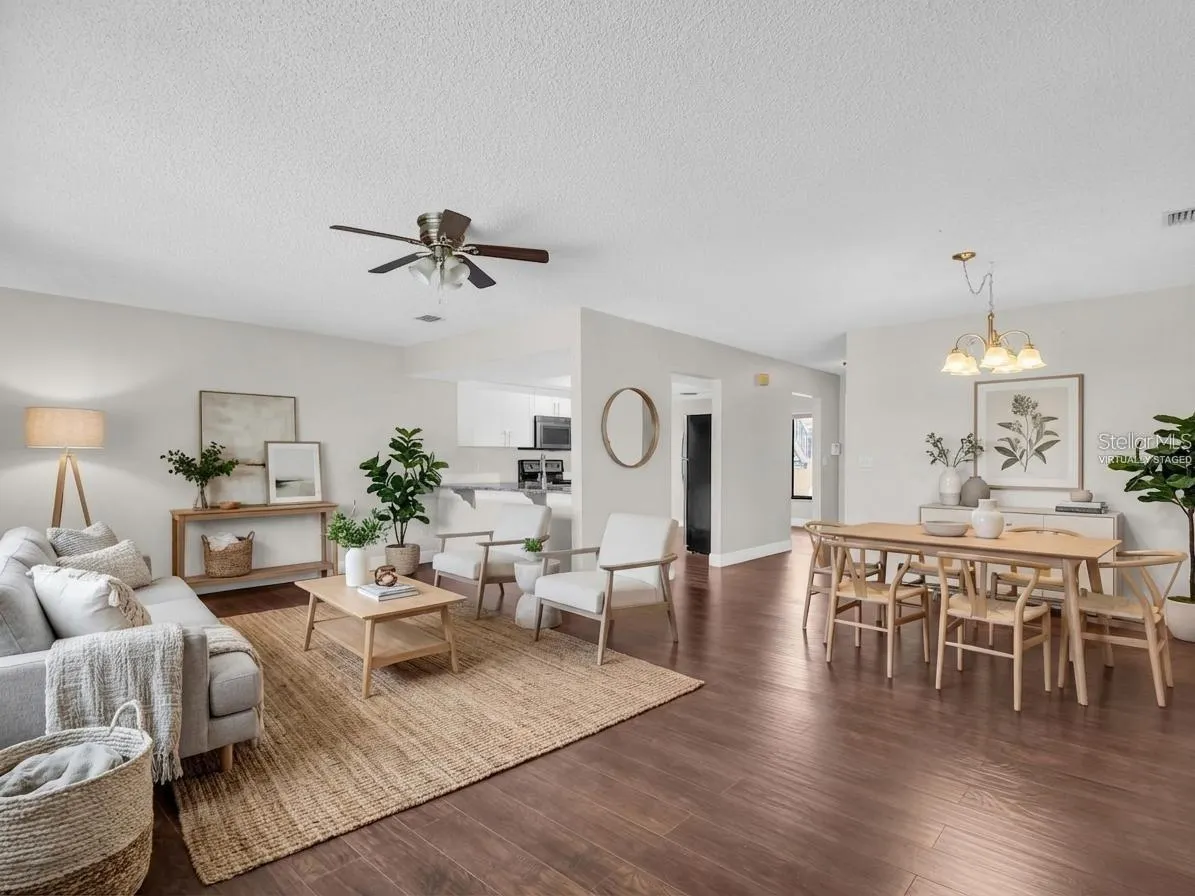 1801 E LAKE RD #20C #20C