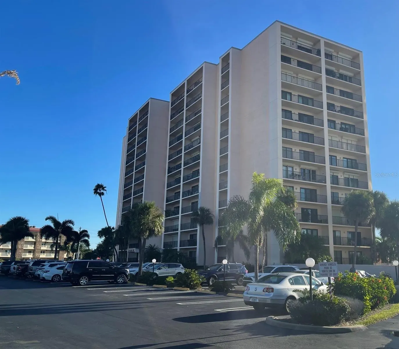 51 ISLAND WAY #1109 #1109