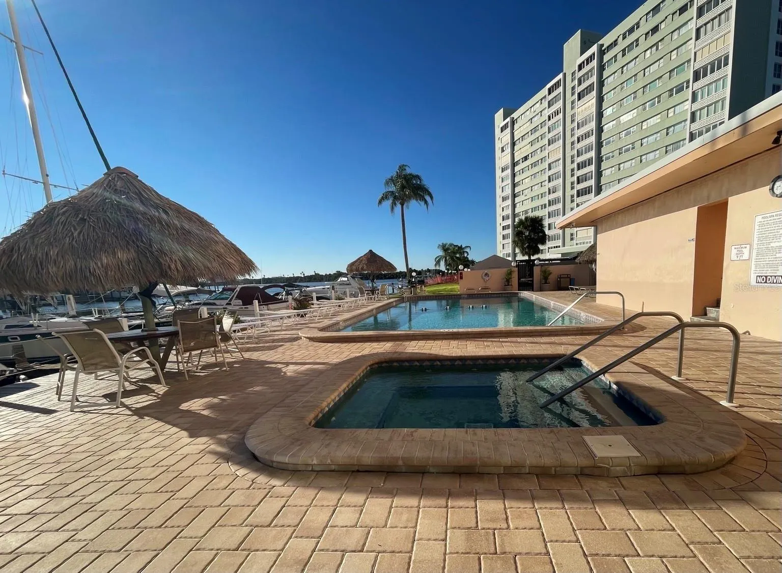 51 ISLAND WAY #1109 #1109
