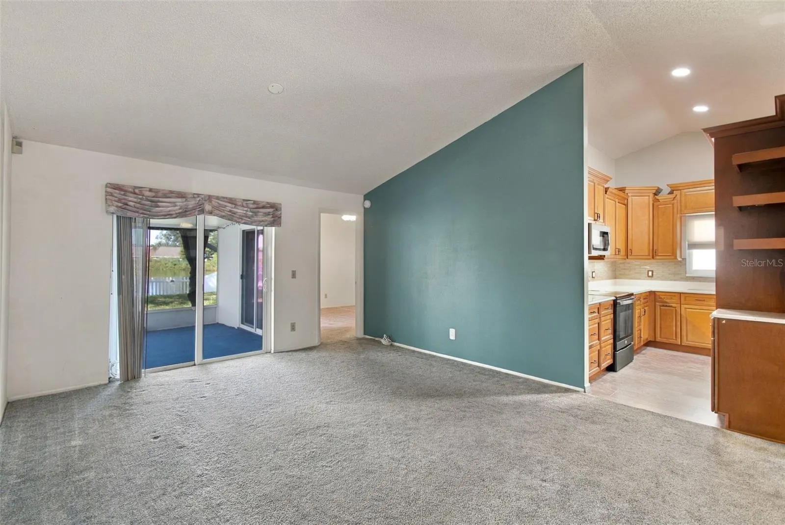1710 TARAH TRACE DR