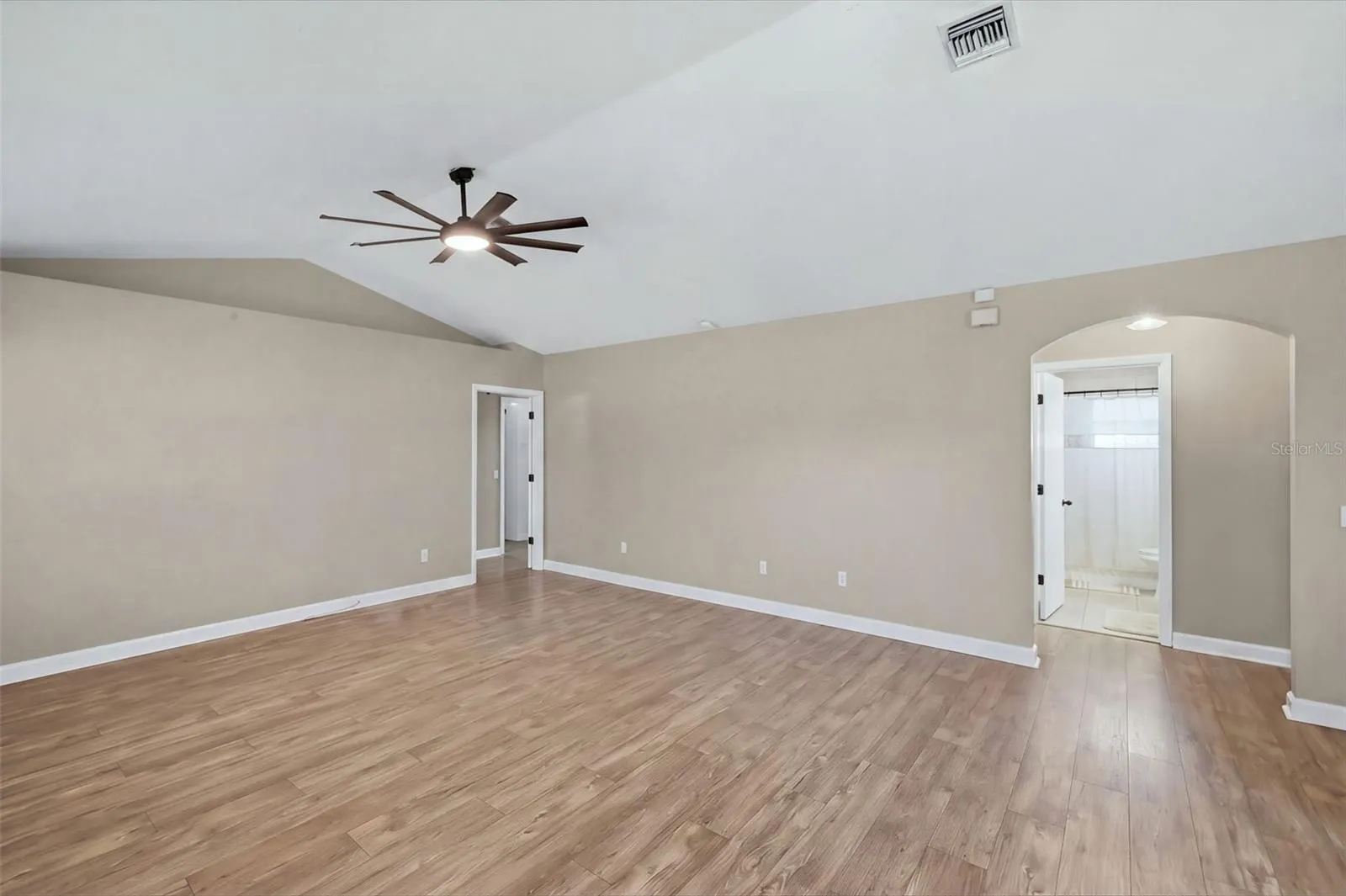 11711 MESSLER RD