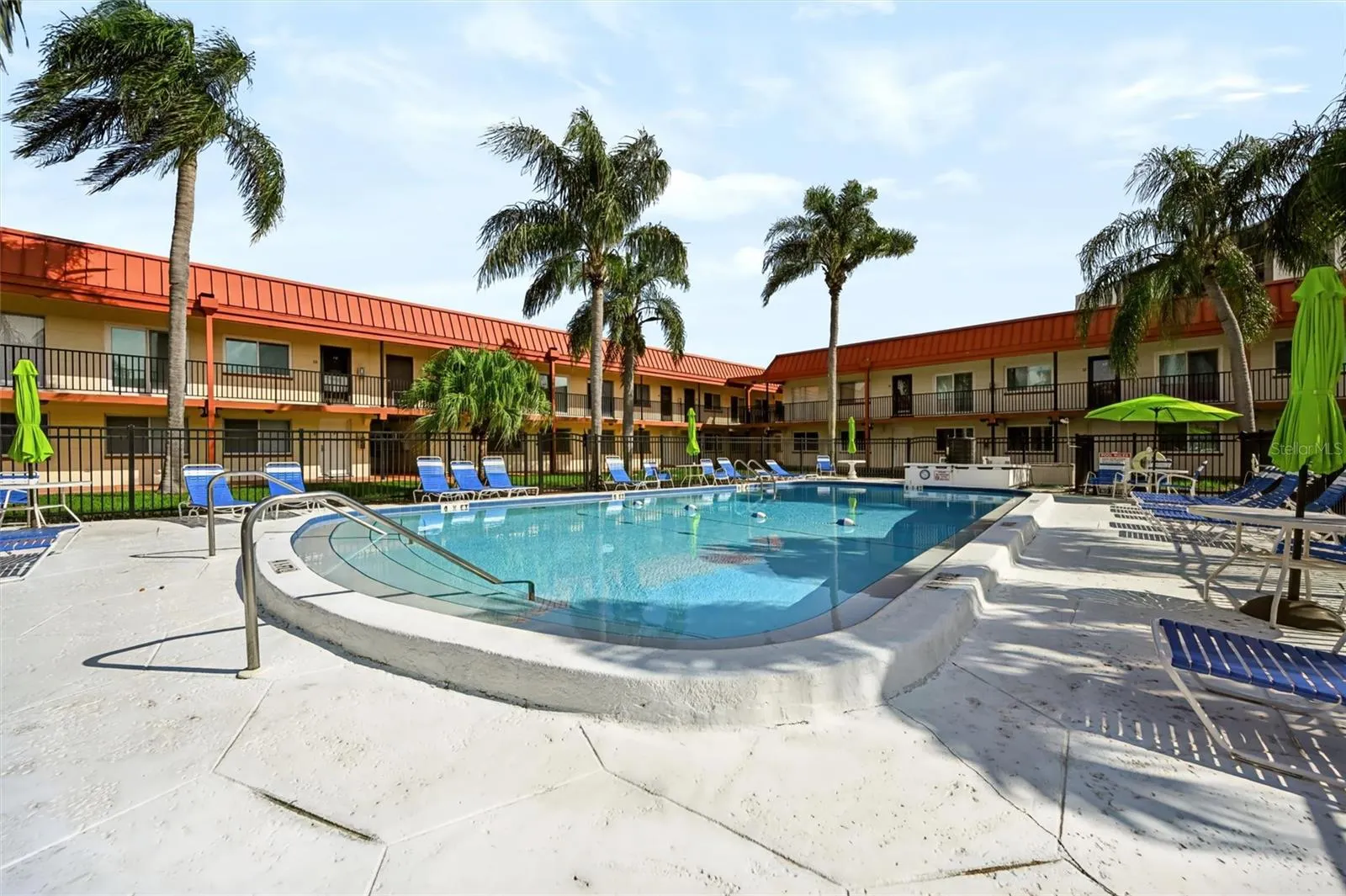 10365 PARADISE BLVD #5 #5
