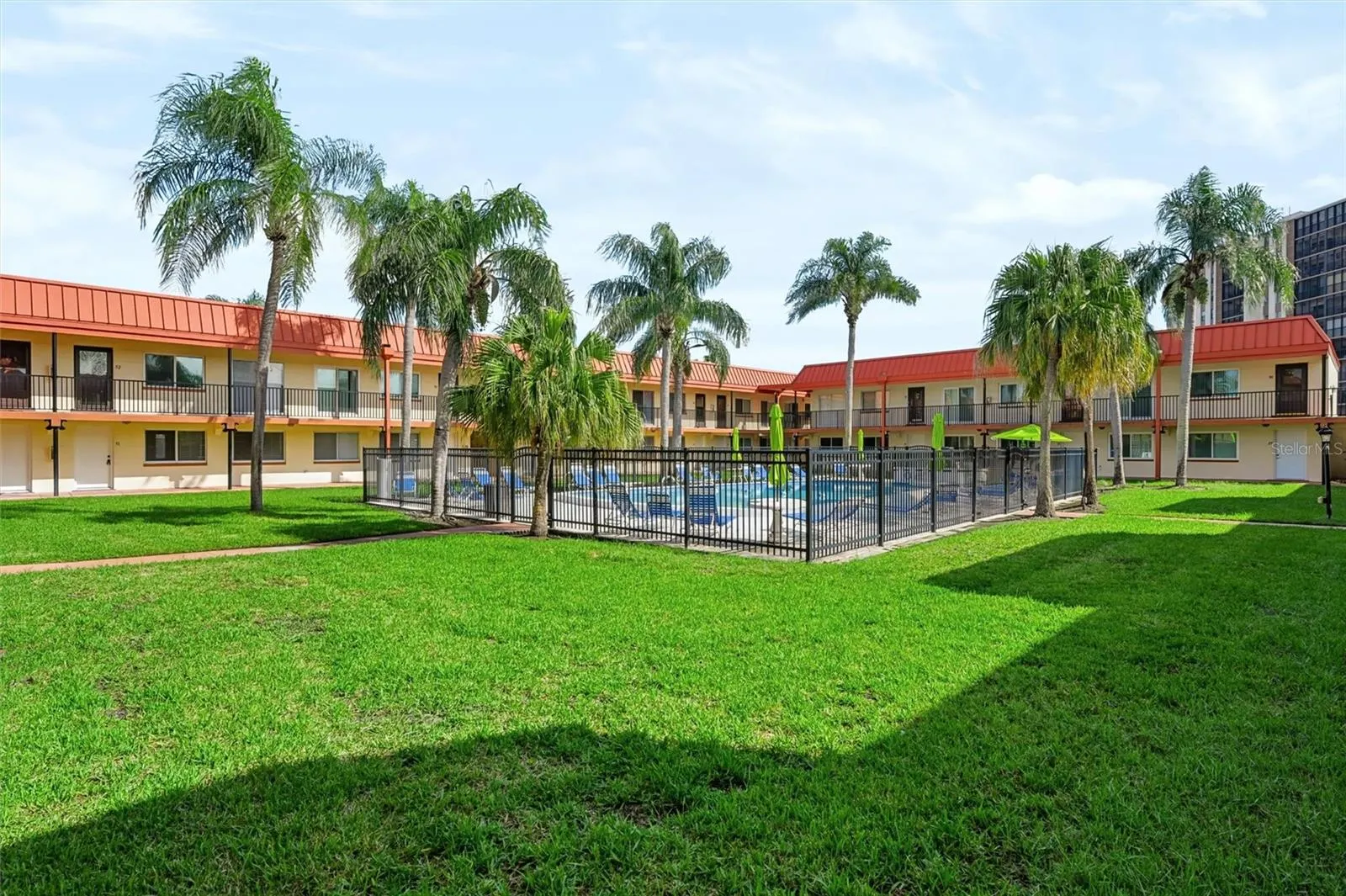 10365 PARADISE BLVD #5 #5