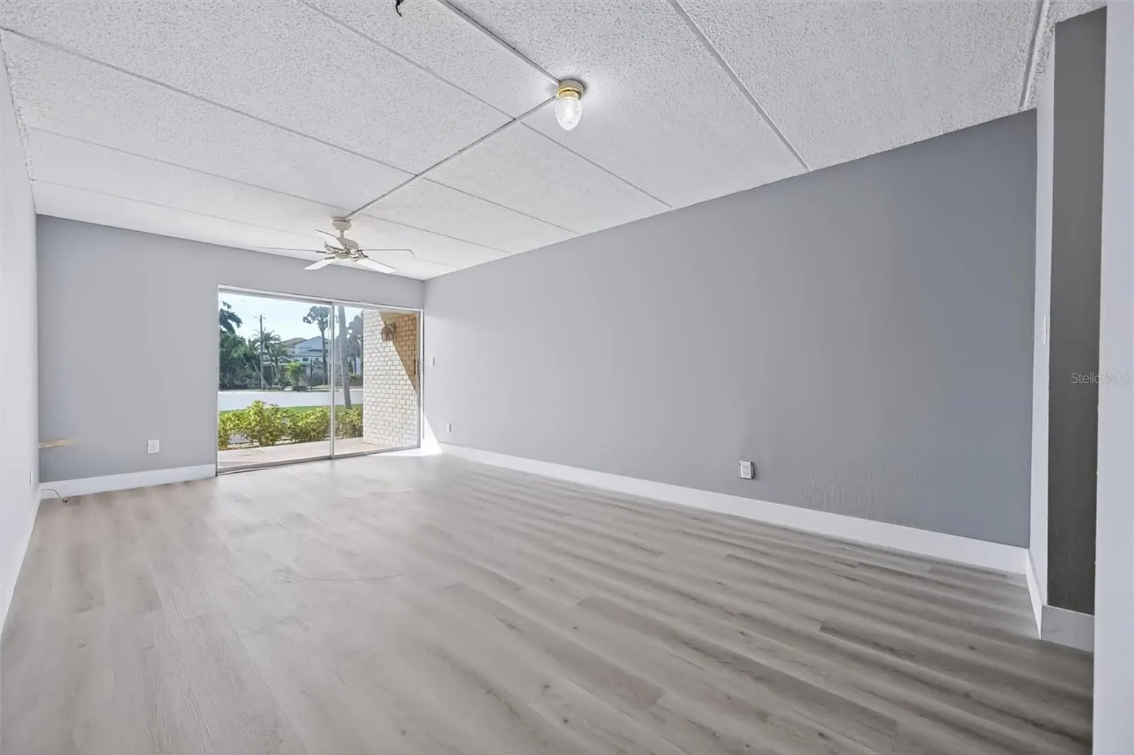 10365 PARADISE BLVD #5 #5