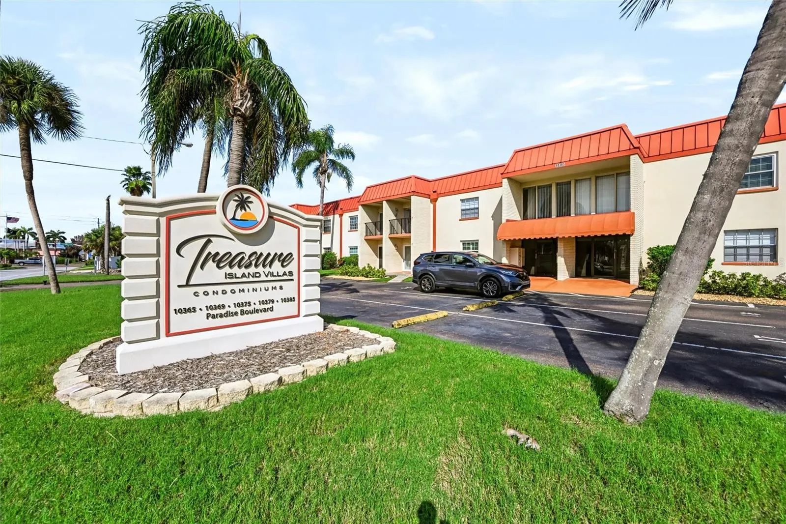 10365 PARADISE BLVD #5 #5