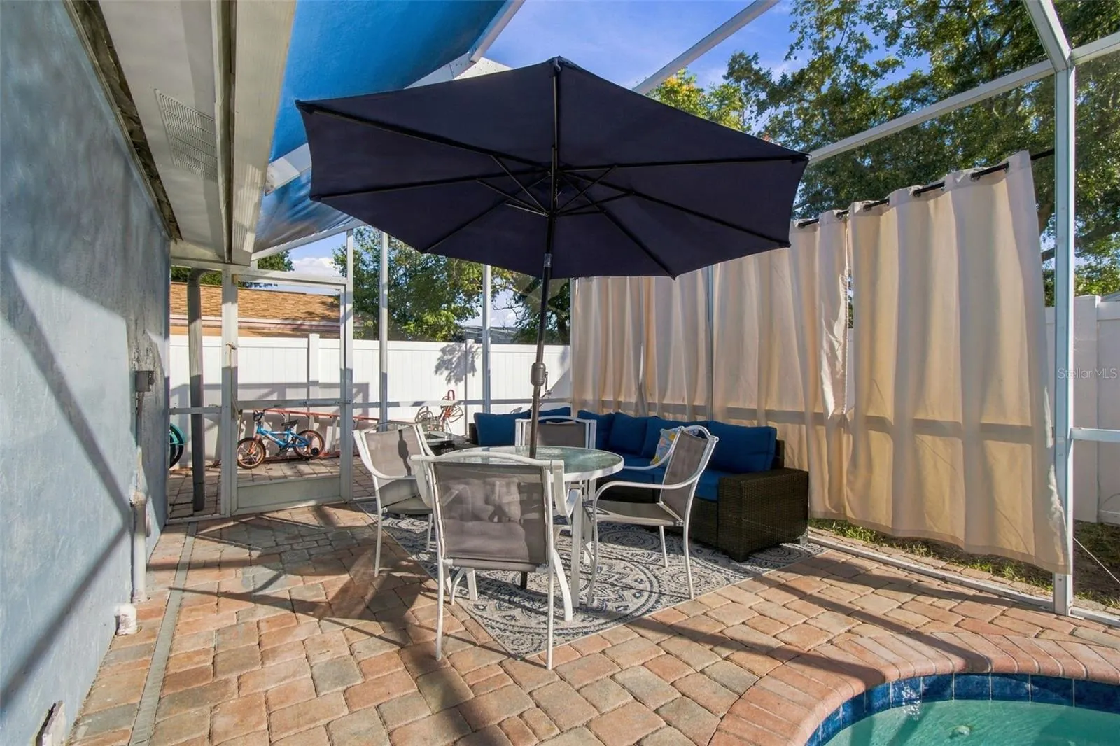 10118 WHEATLEY HILLS CT