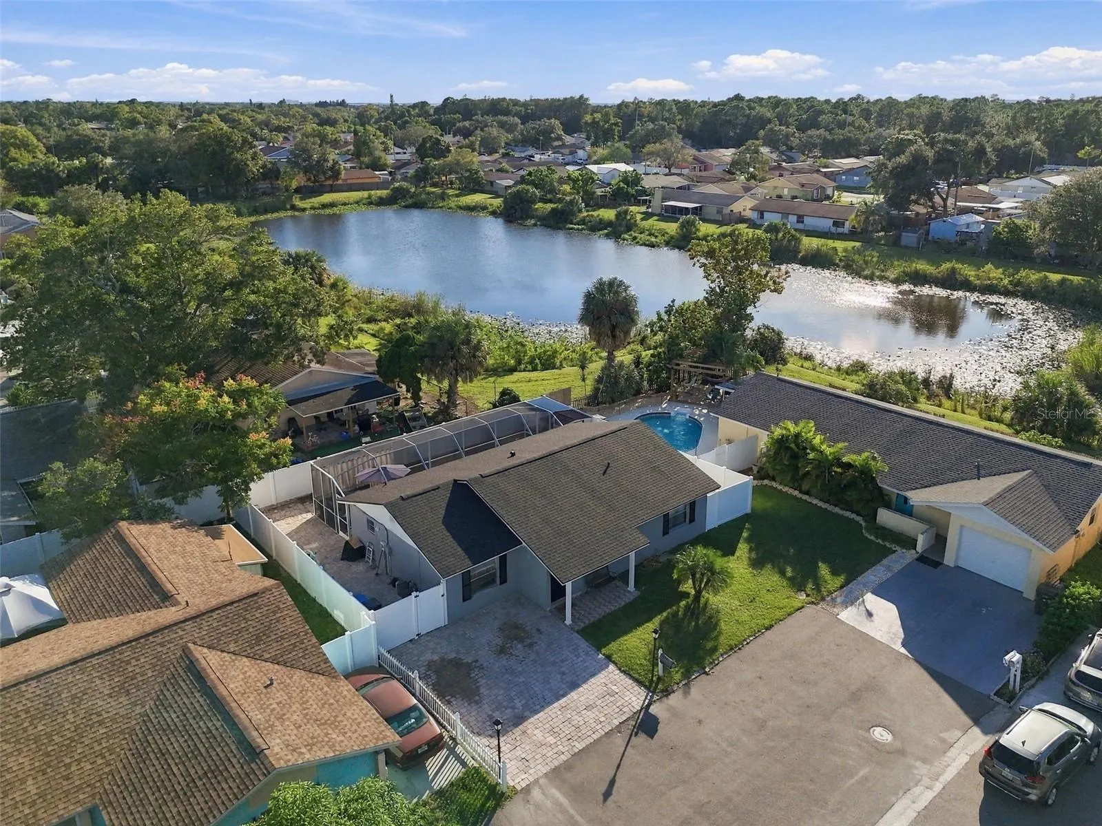 10118 WHEATLEY HILLS CT
