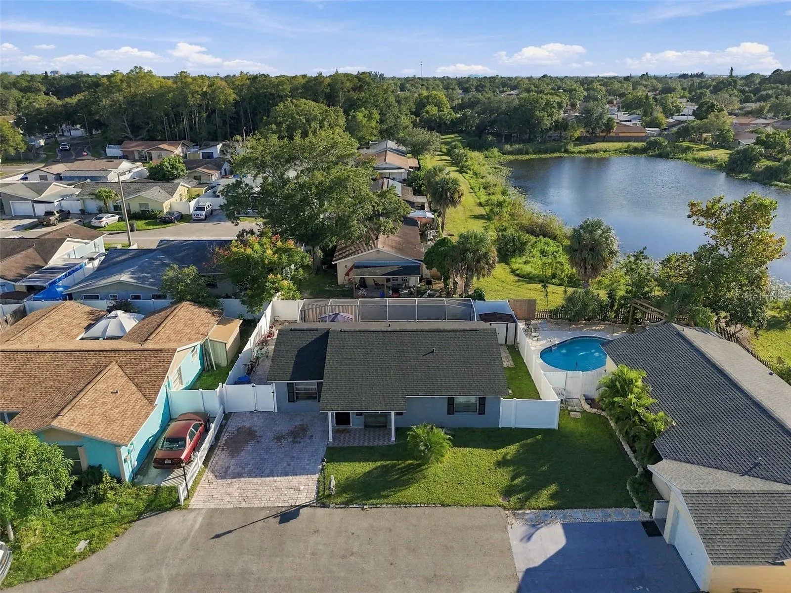 10118 WHEATLEY HILLS CT