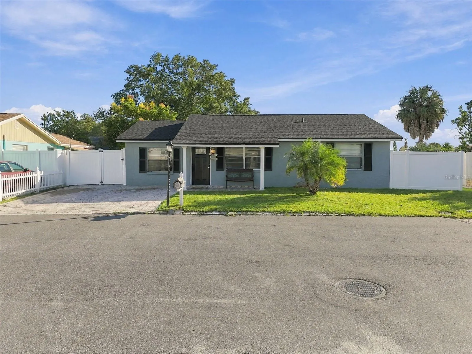 10118 WHEATLEY HILLS CT