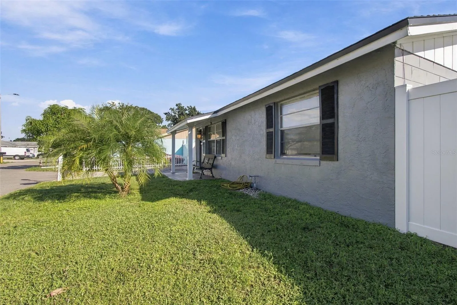 10118 WHEATLEY HILLS CT