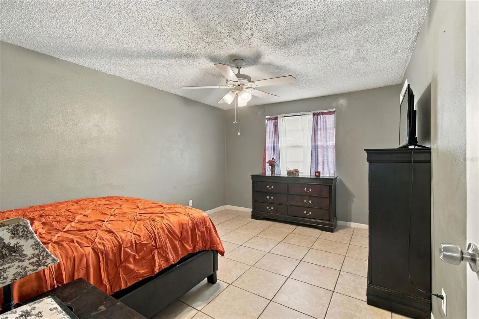 10118 WHEATLEY HILLS CT