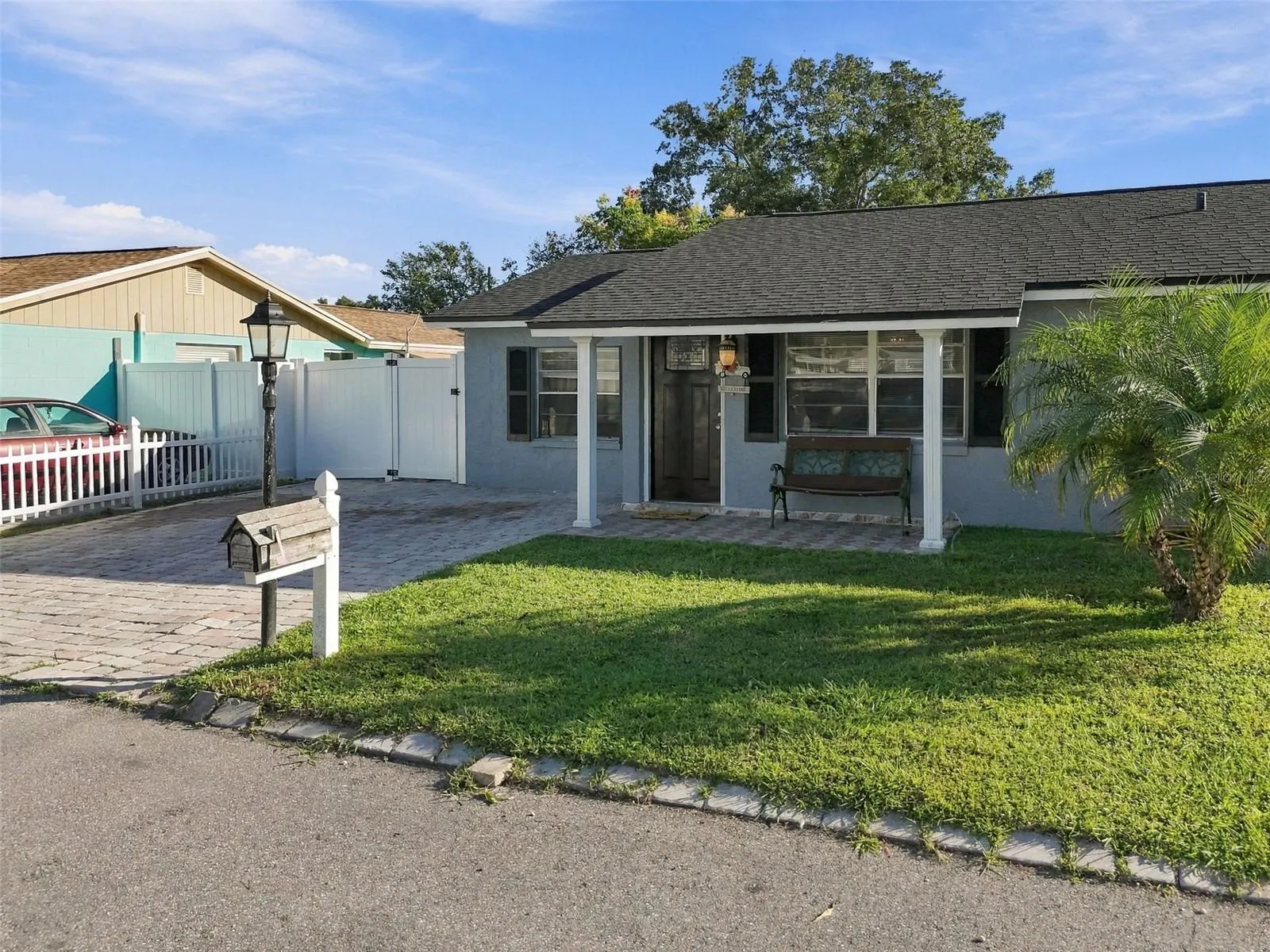 10118 WHEATLEY HILLS CT