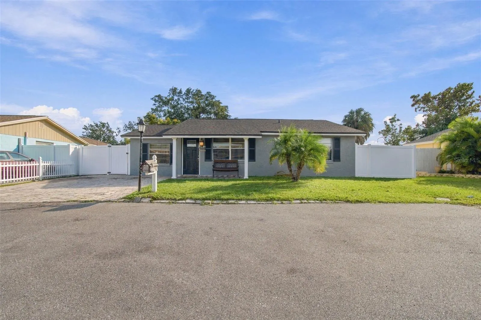 10118 WHEATLEY HILLS CT