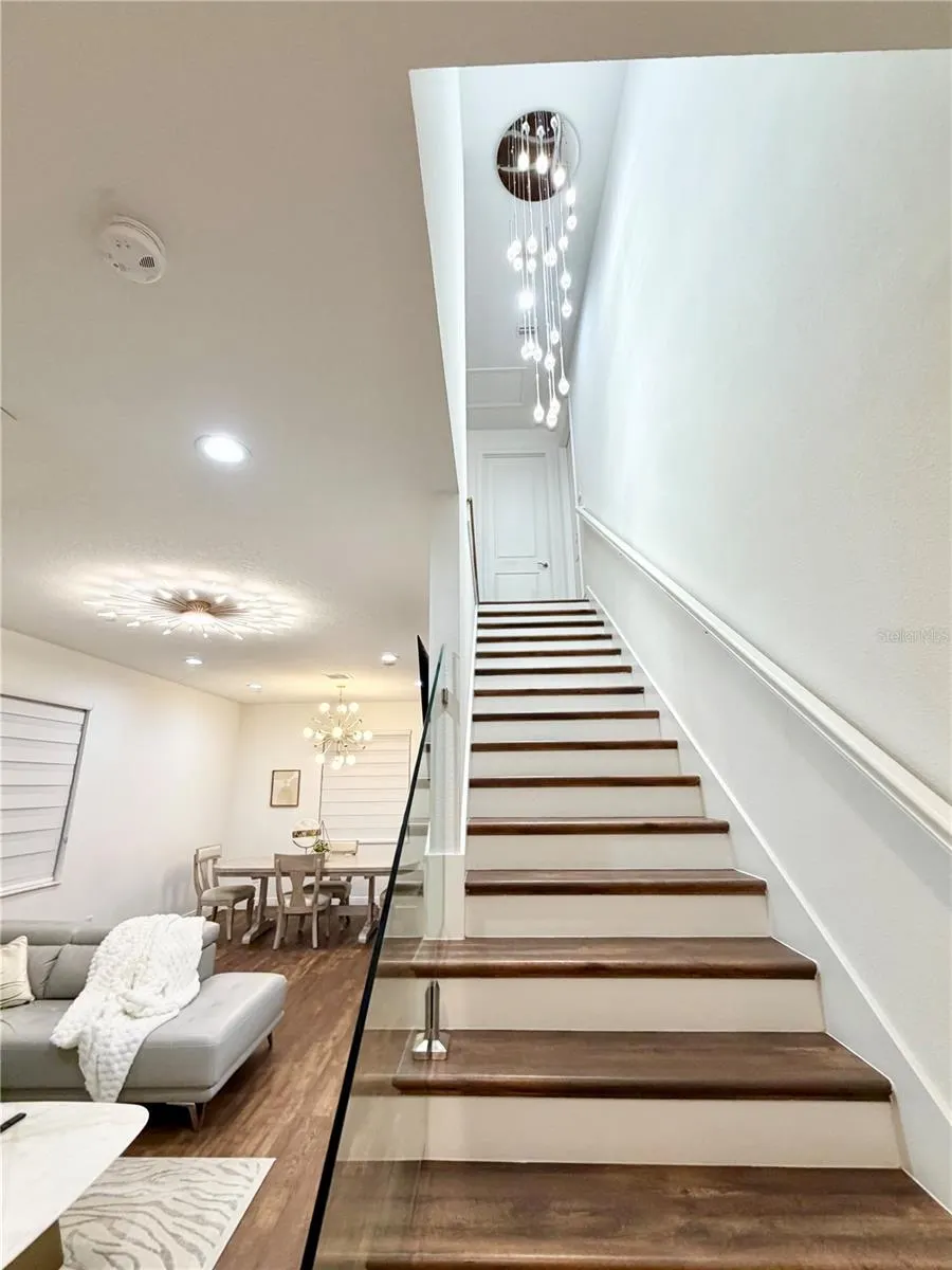 8331 PEGGY ST