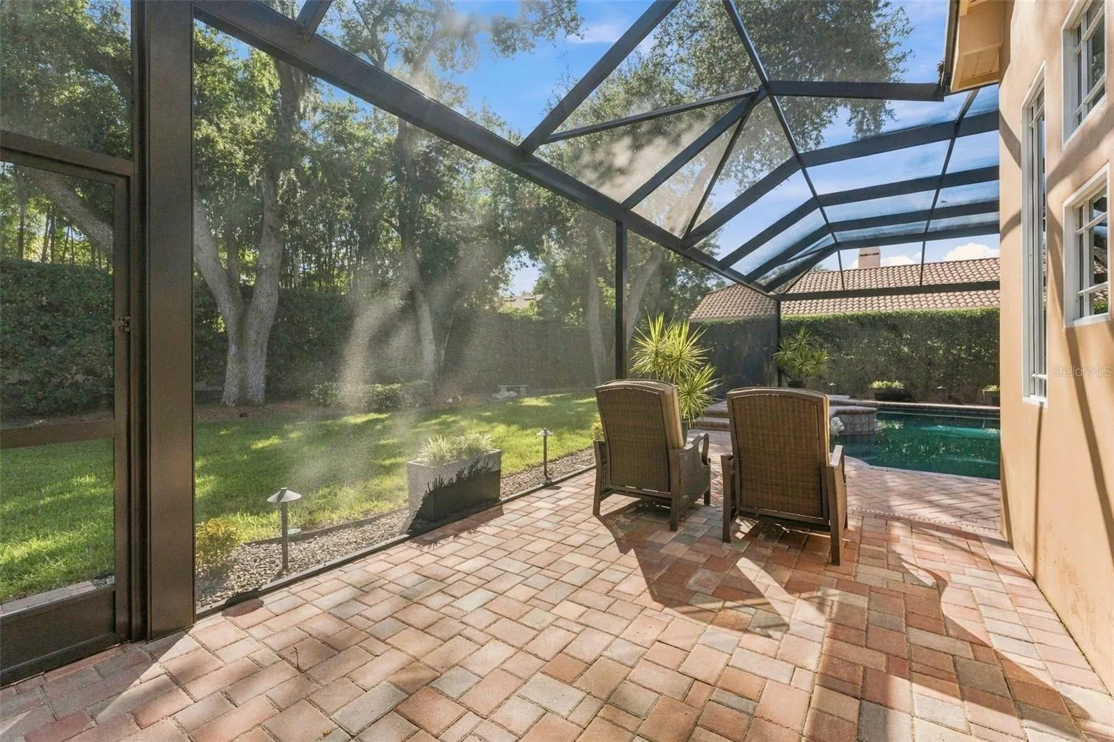 1663 CANOPY OAKS BLVD