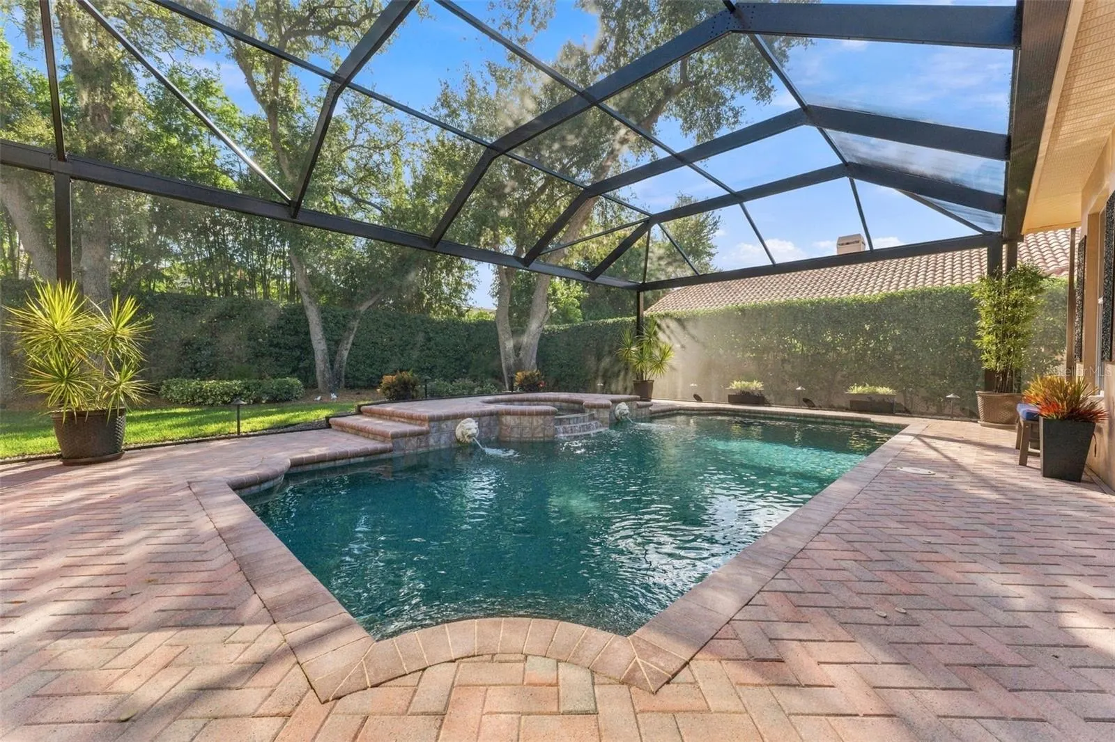 1663 CANOPY OAKS BLVD