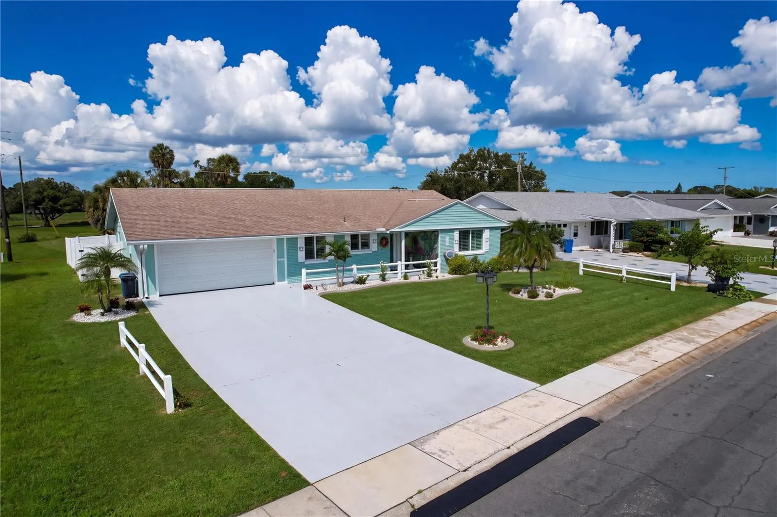 621 OAKMONT AVE