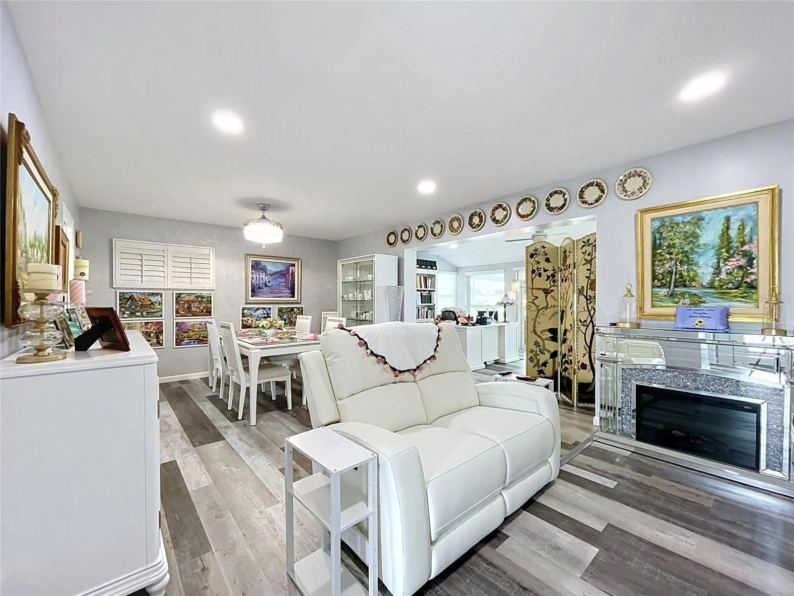 621 OAKMONT AVE
