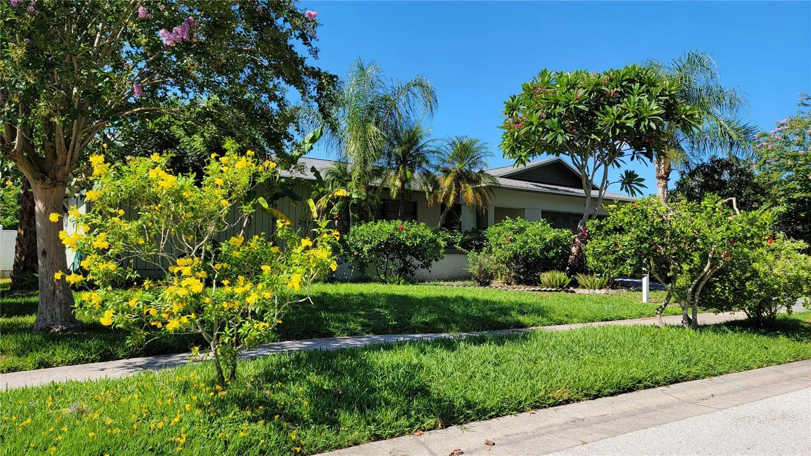 3024 SANDPIPER PL