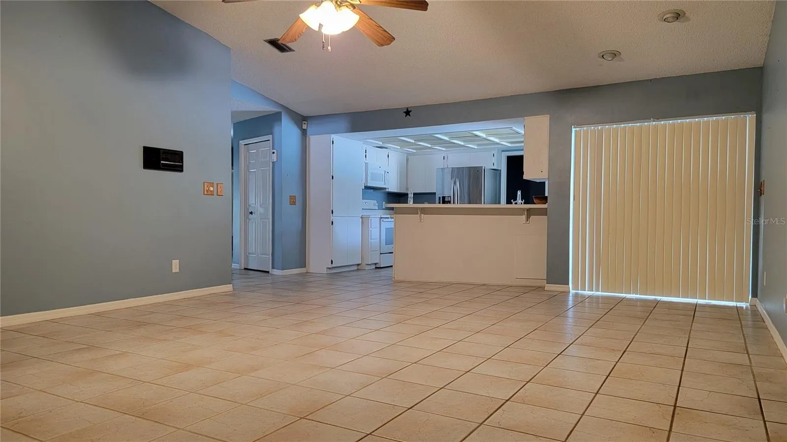 3024 SANDPIPER PL