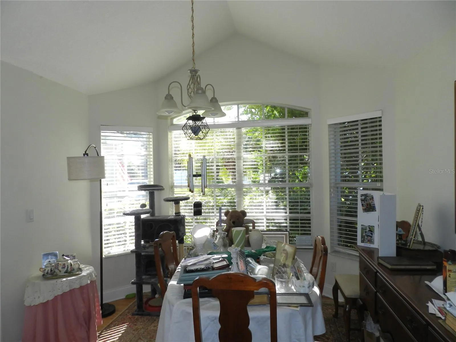 1040 FOX HOLLOW RUN