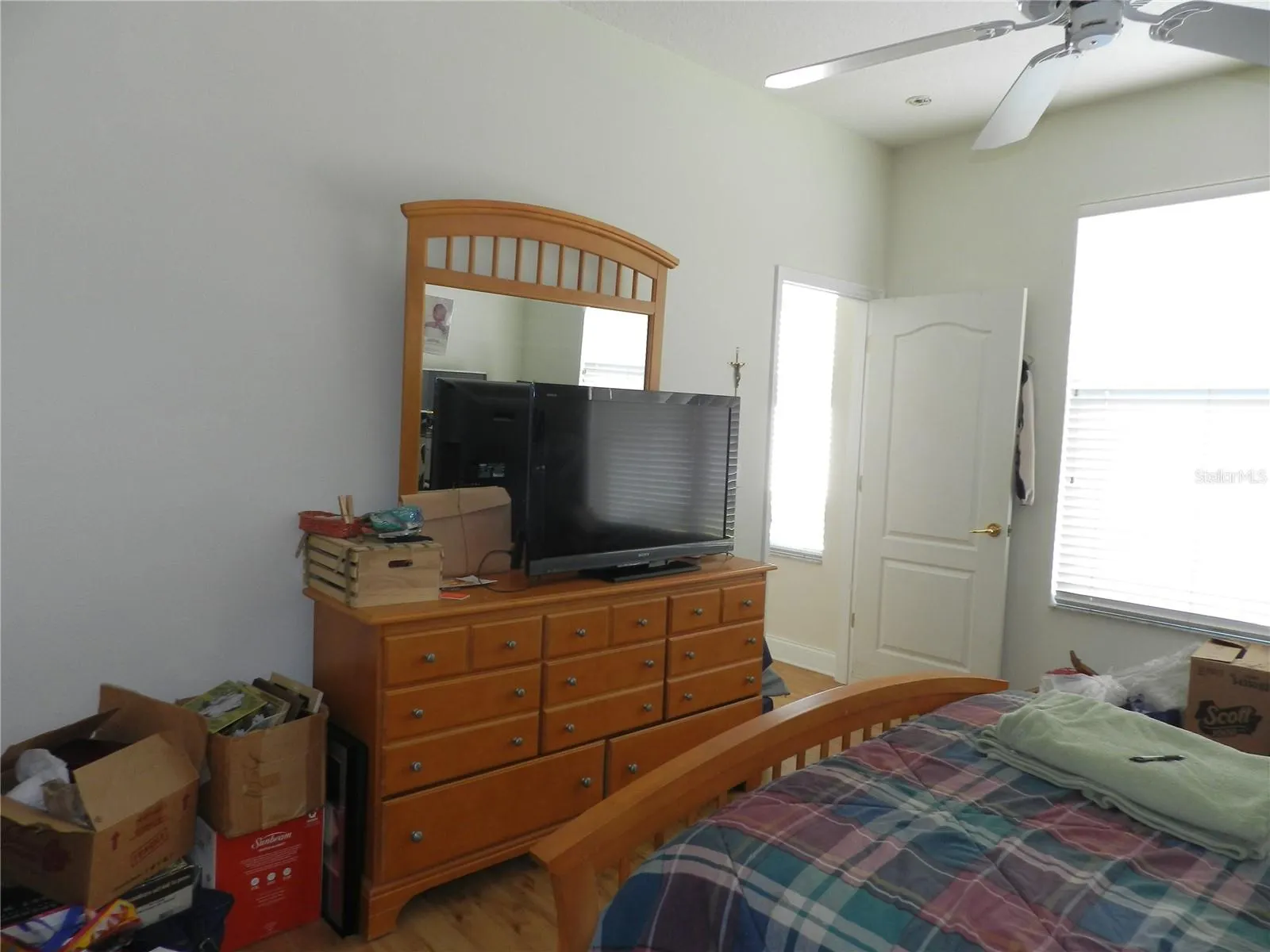 1040 FOX HOLLOW RUN