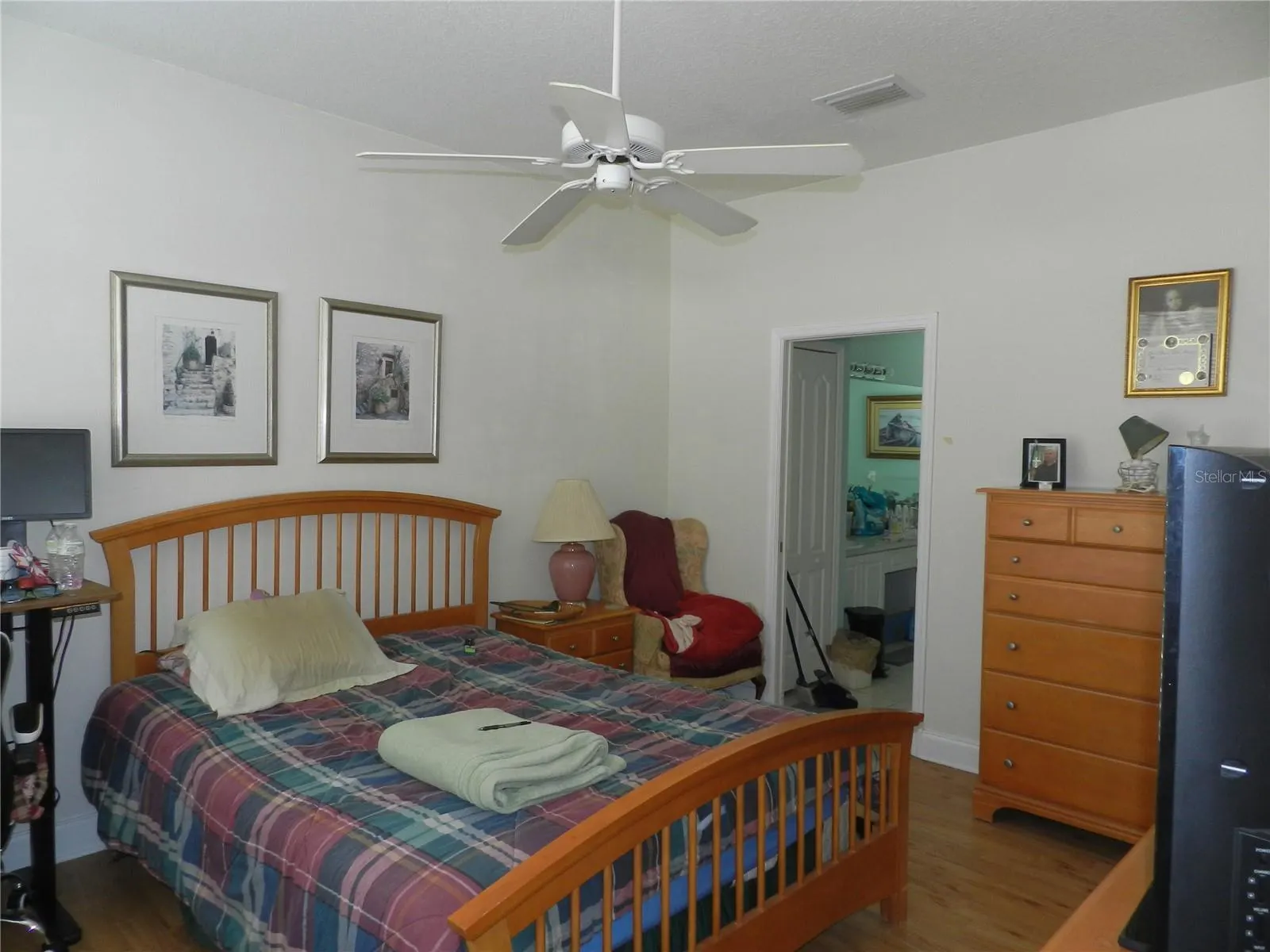 1040 FOX HOLLOW RUN
