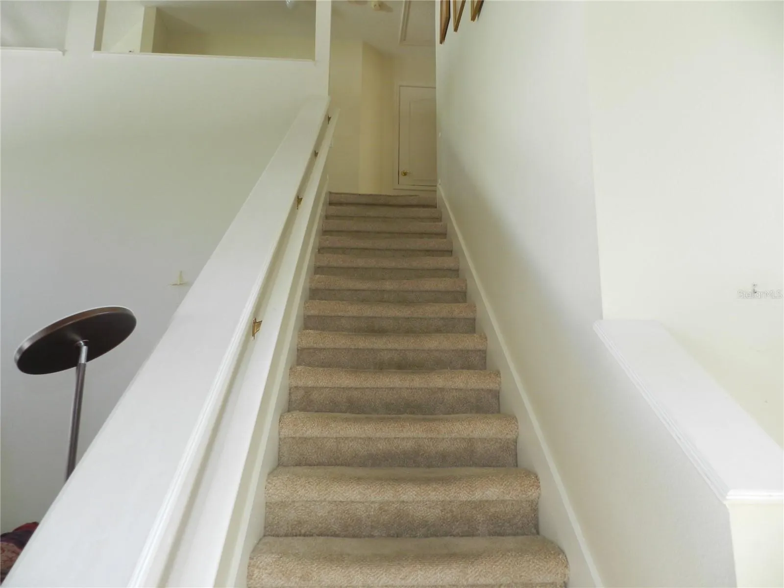 1040 FOX HOLLOW RUN