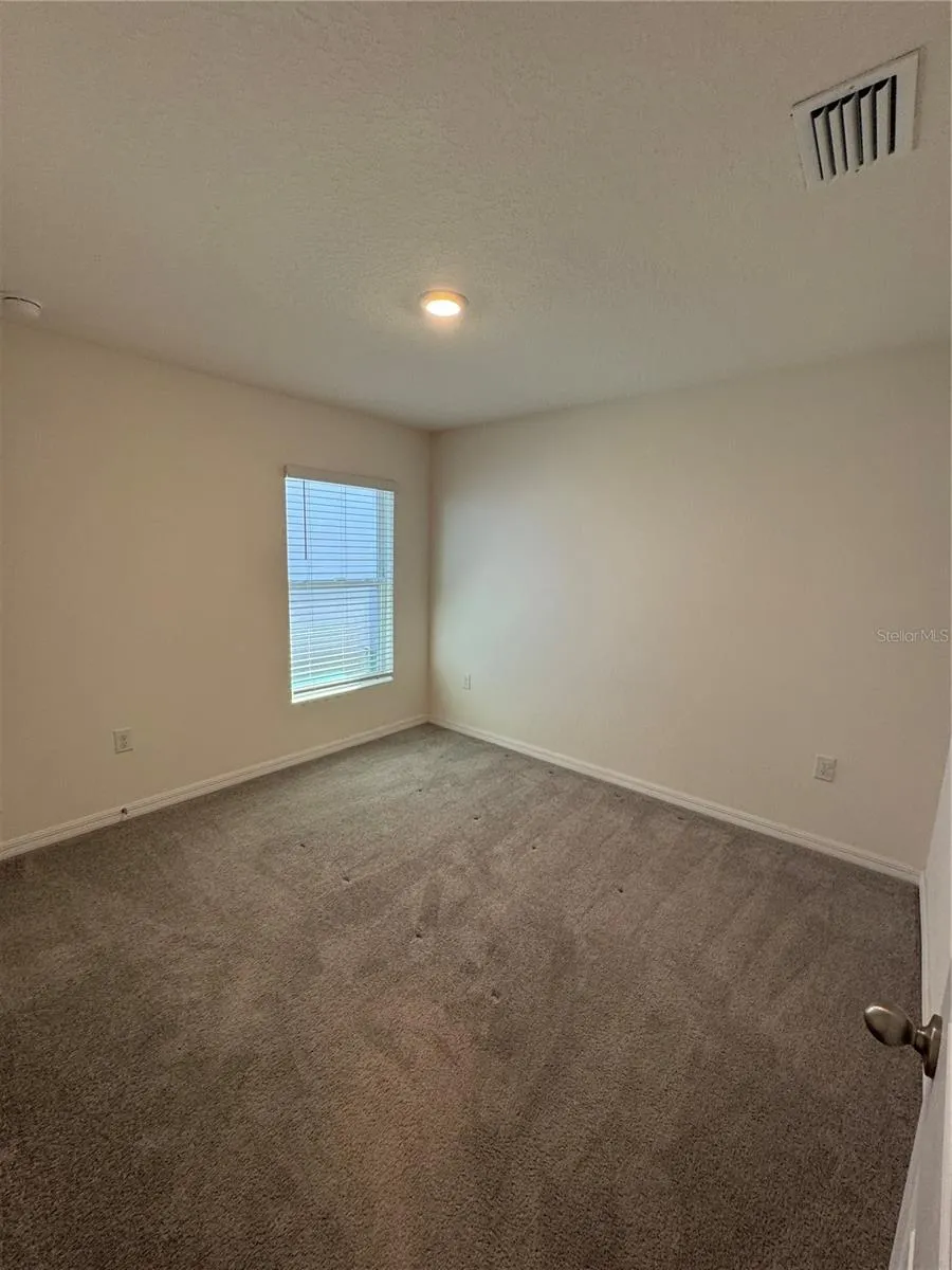 5586 LOGAN CAVE AVE