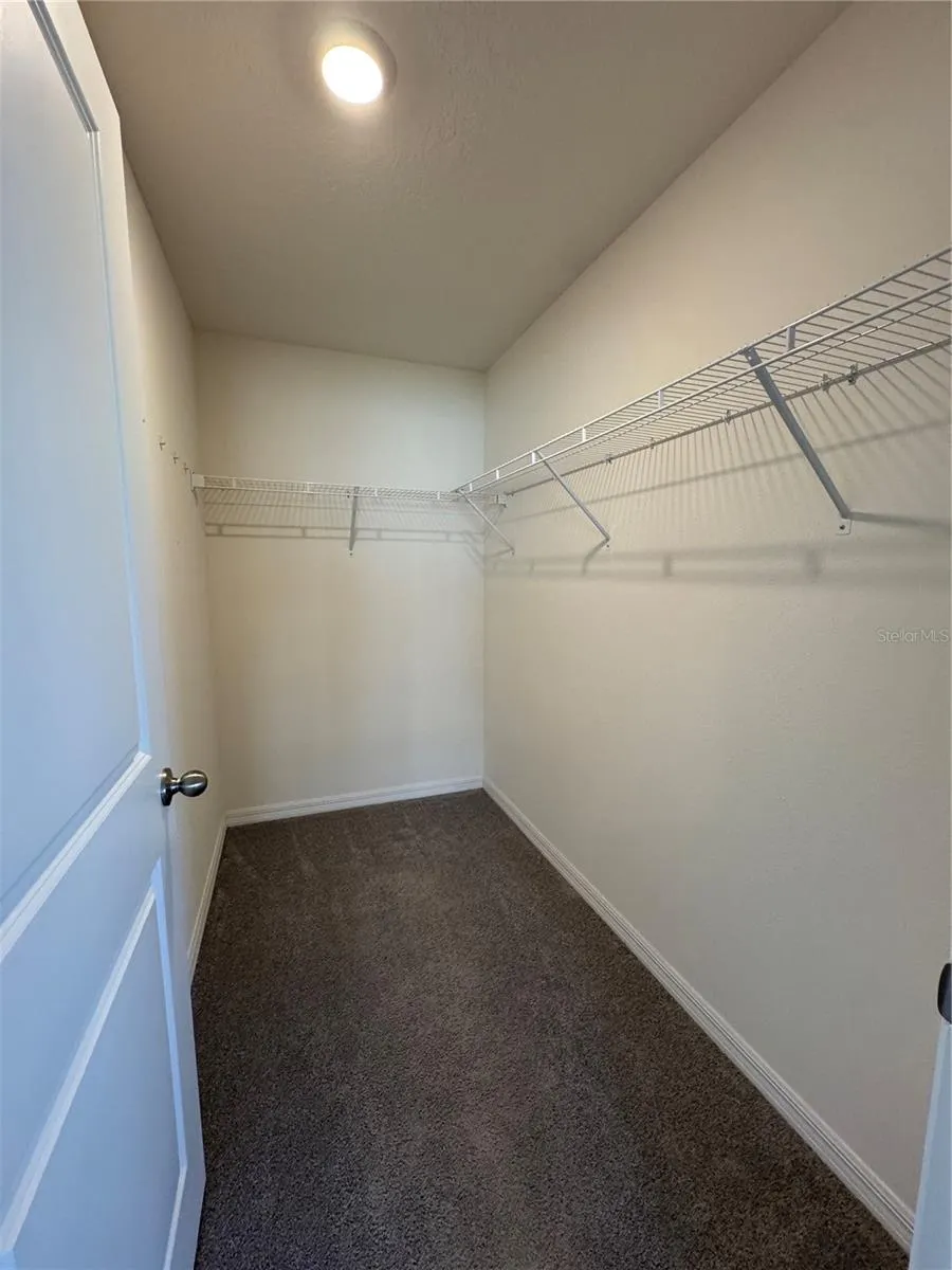 5586 LOGAN CAVE AVE