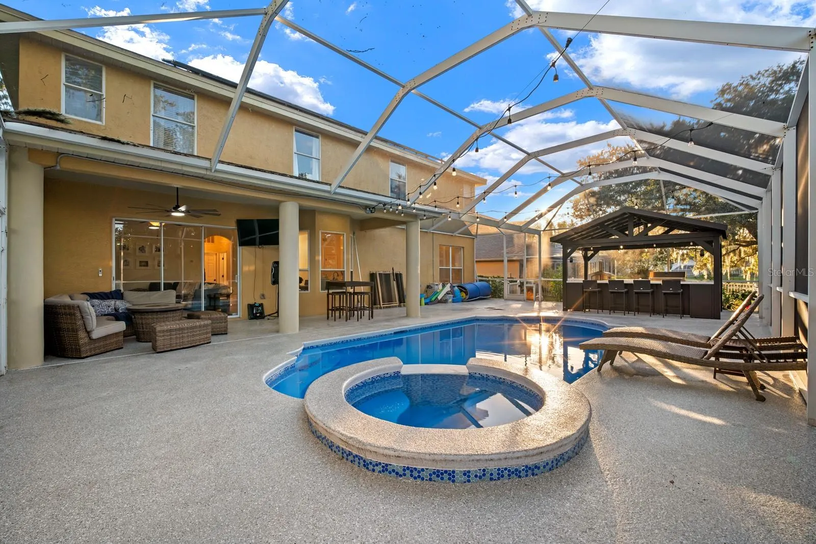 5436 TWIN CREEKS DR