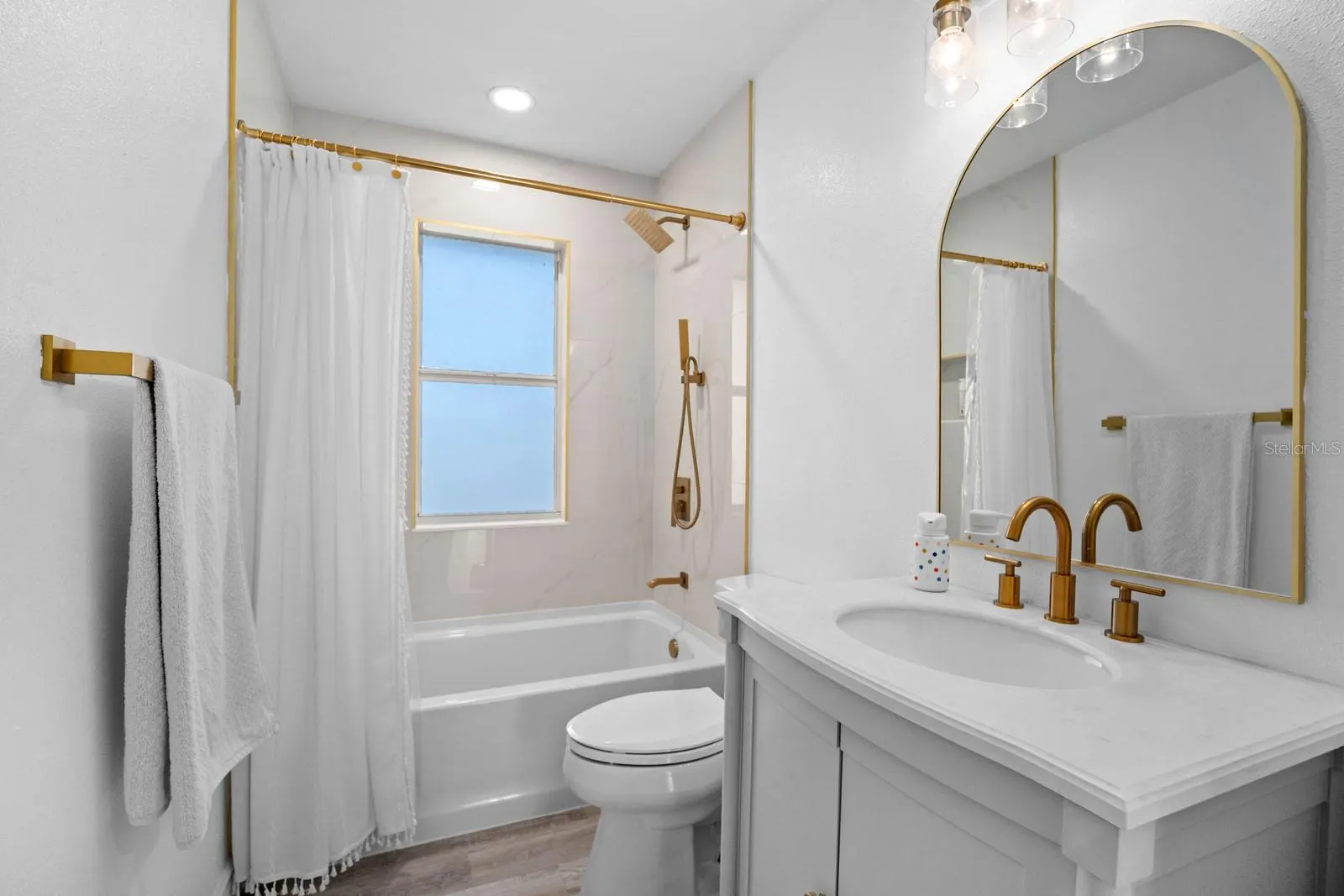 5436 TWIN CREEKS DR