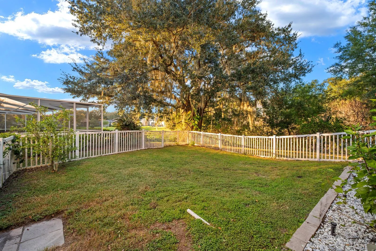 5436 TWIN CREEKS DR
