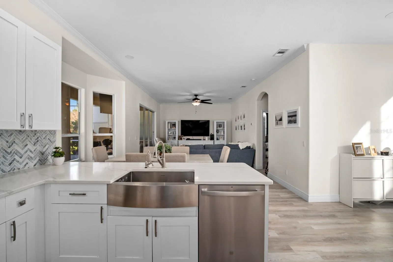 5436 TWIN CREEKS DR