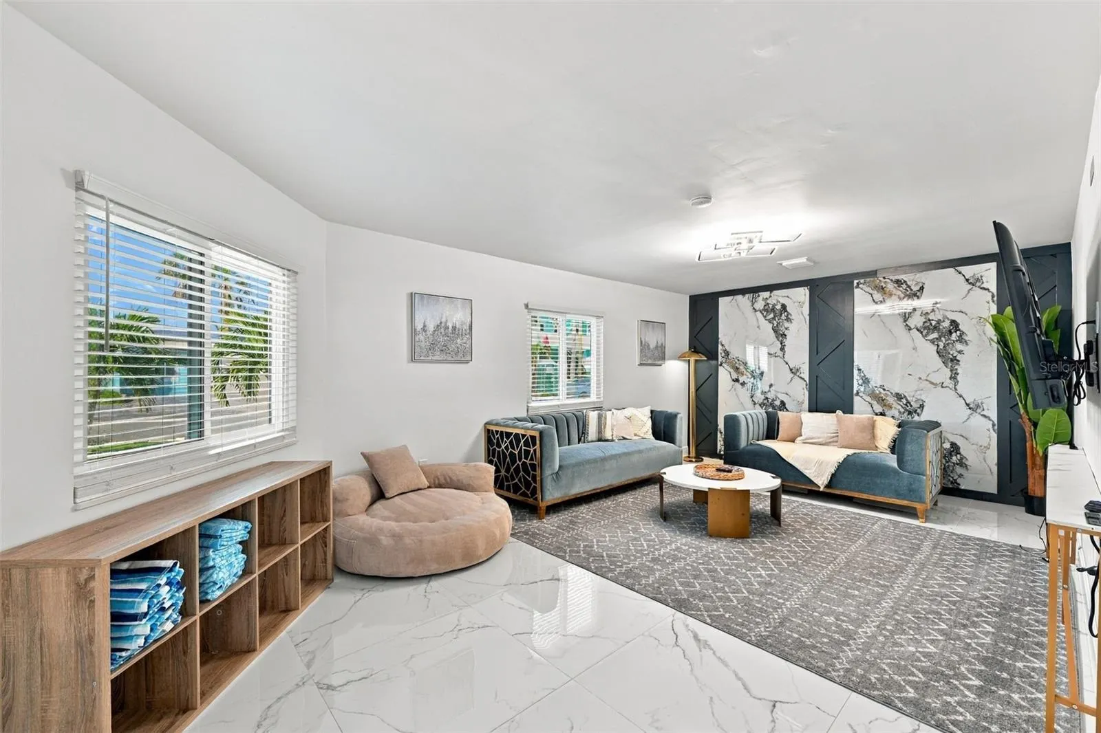 14019 W PARSLEY DR