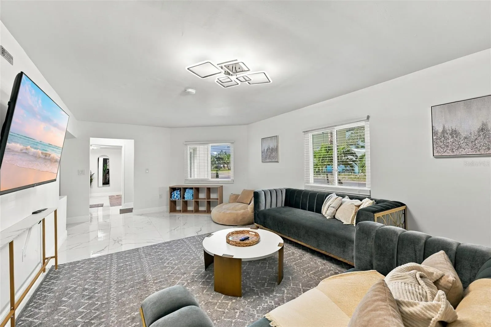 14019 W PARSLEY DR