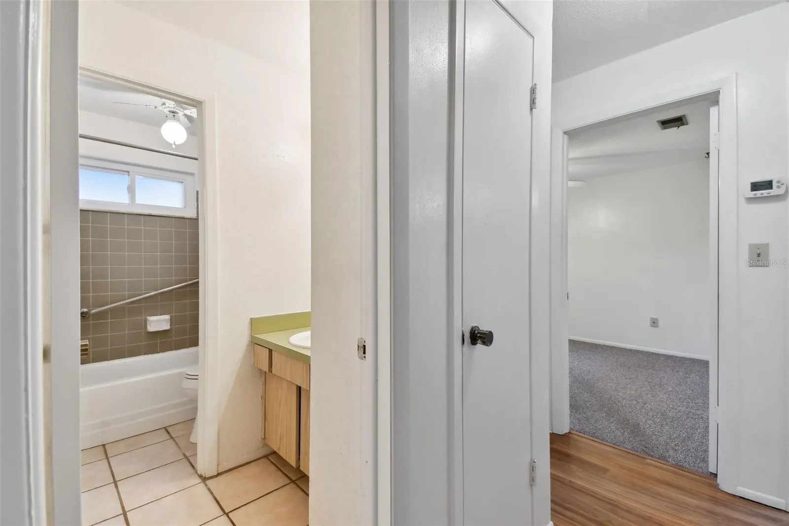 504 5TH AVE SW