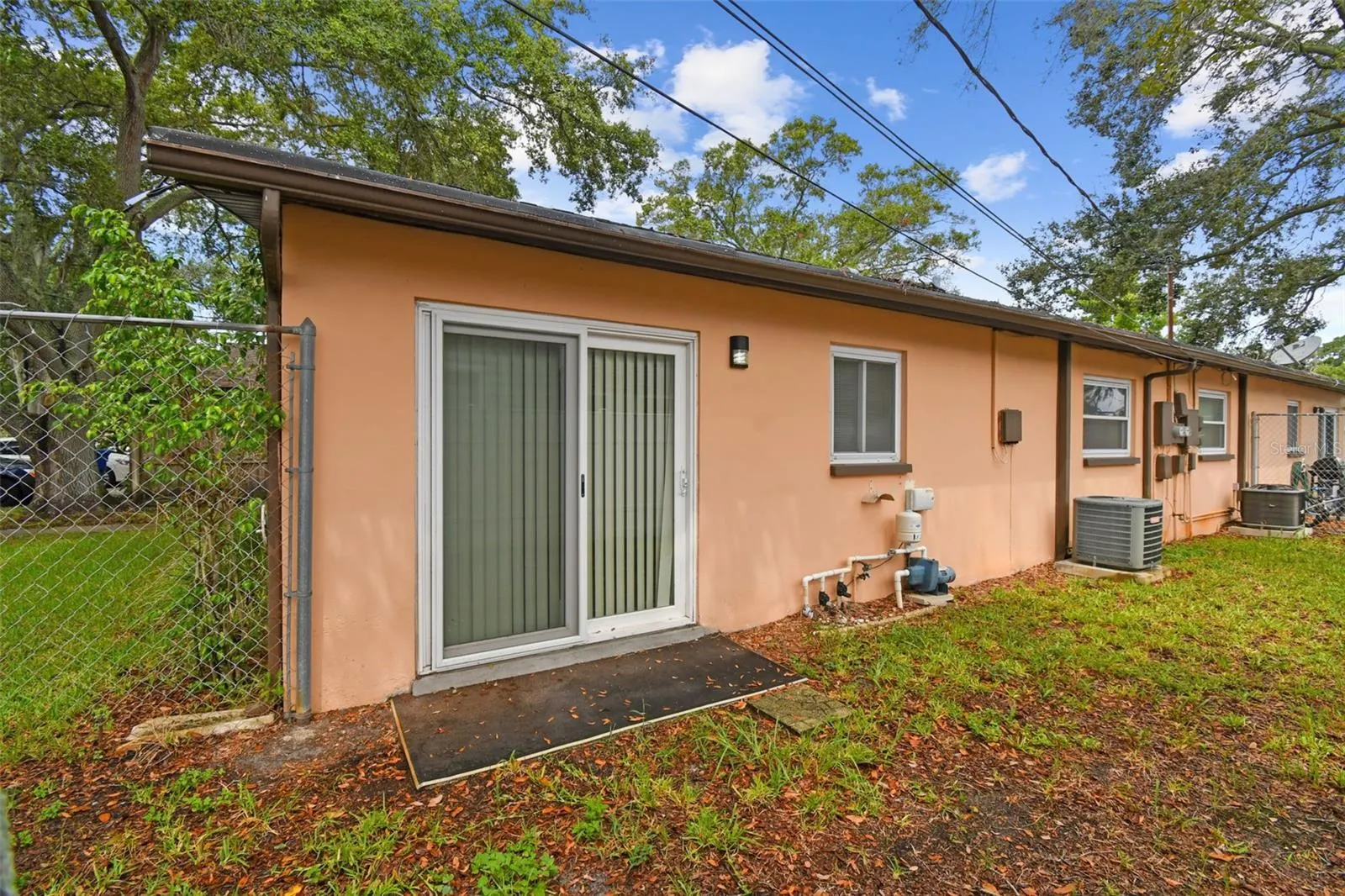504 5TH AVE SW