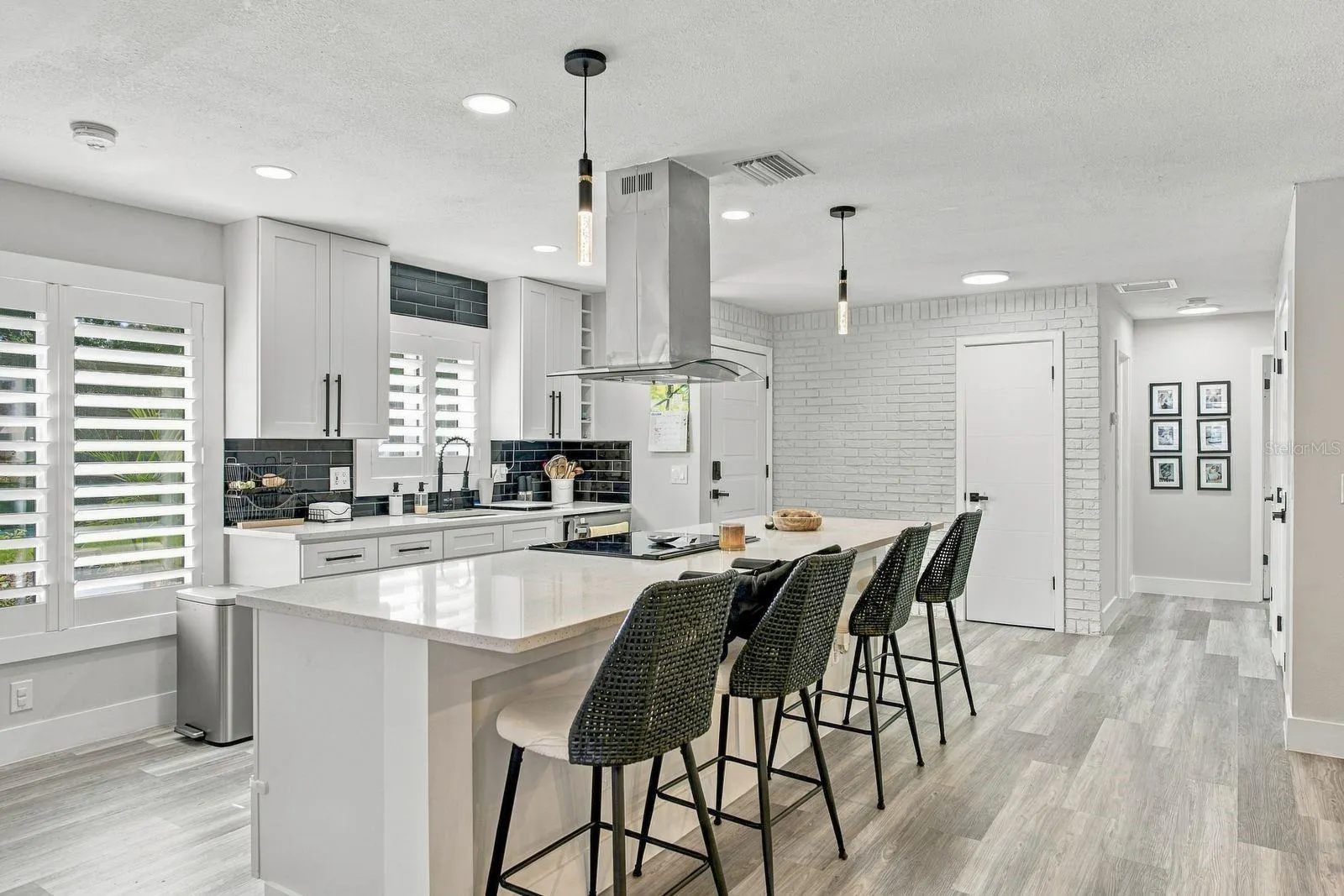 244 DUNBRIDGE DR