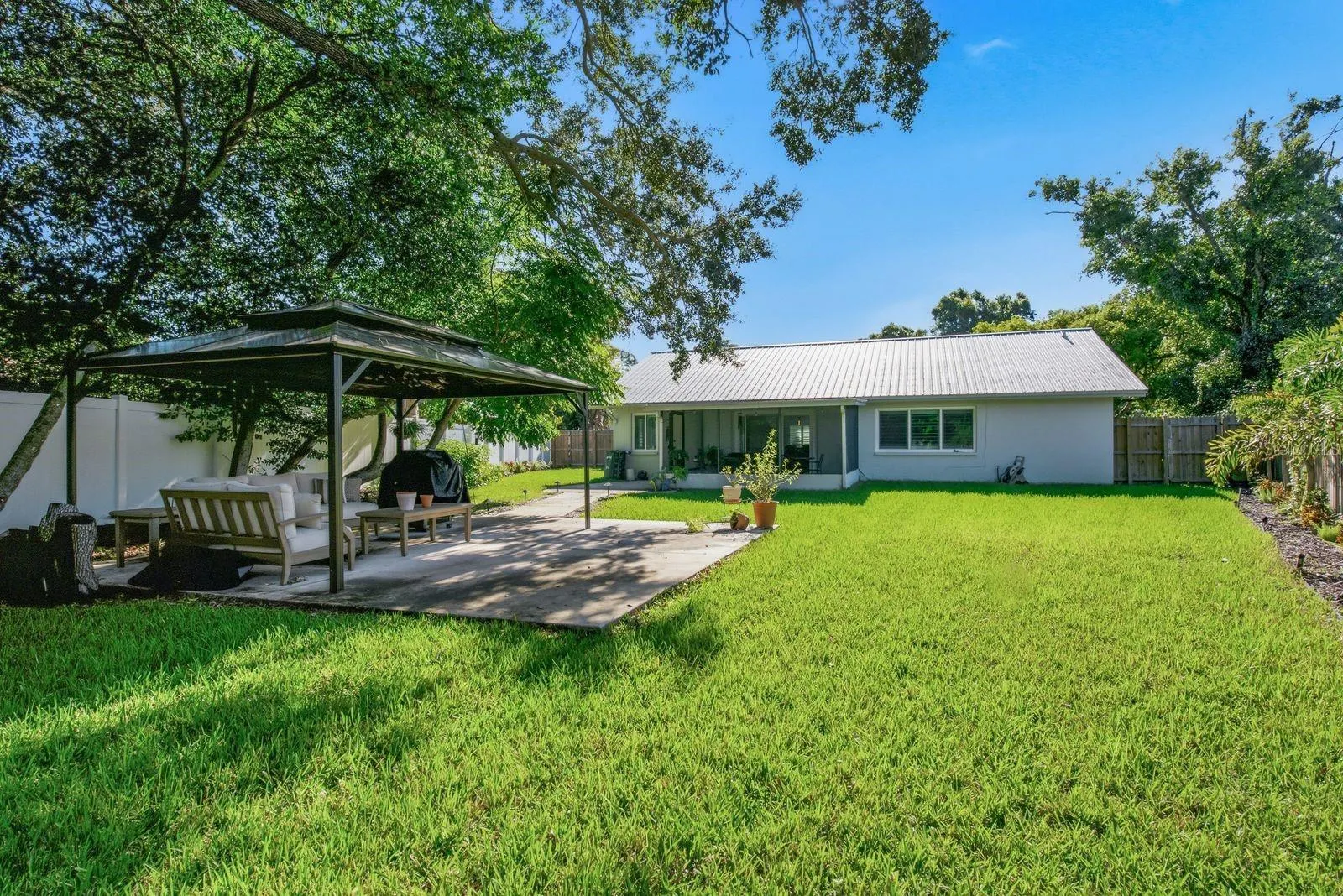 244 DUNBRIDGE DR