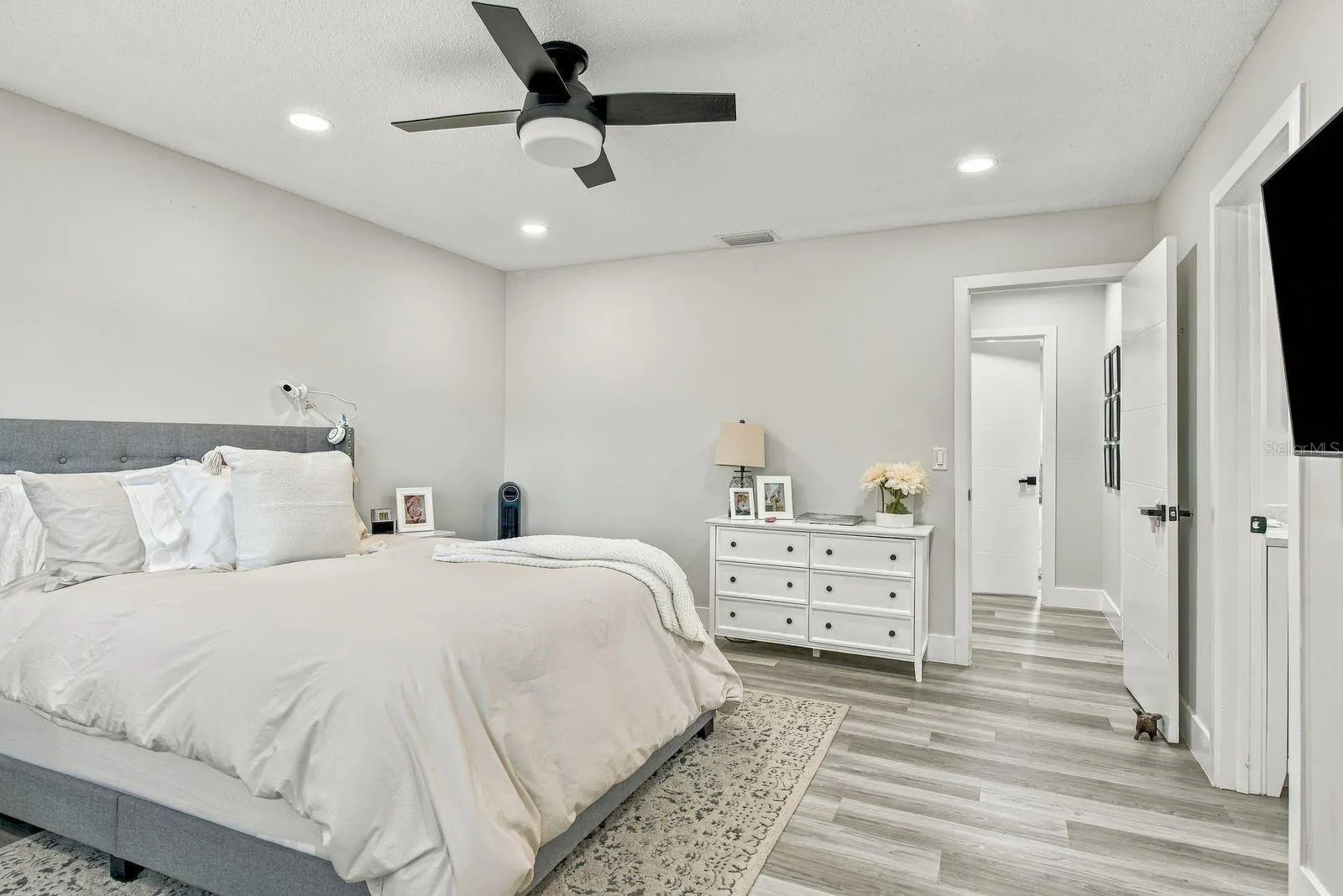 244 DUNBRIDGE DR