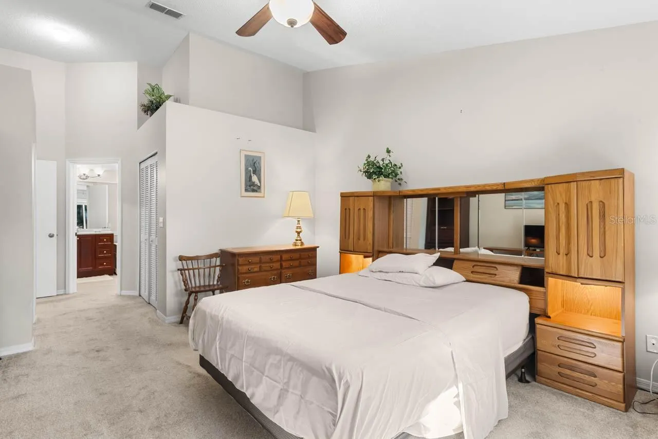 1122 MCDANIEL ST #1122 #1122