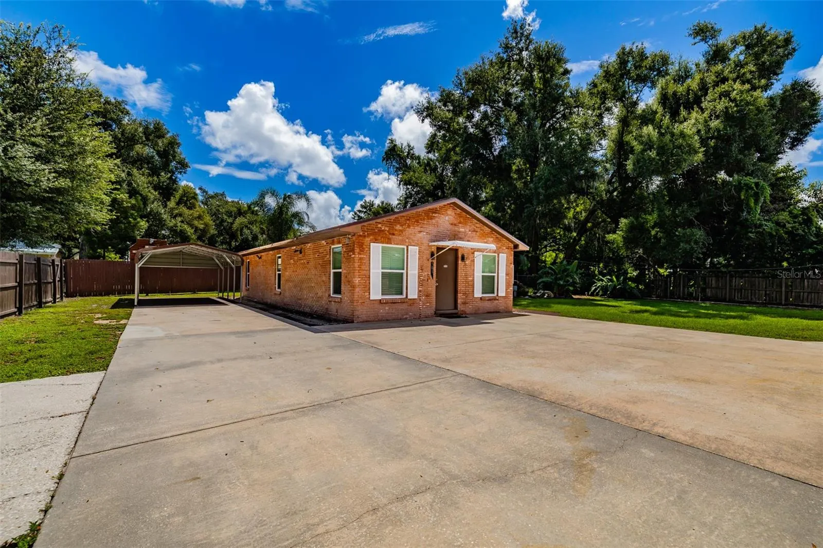 501 BRYAN RD #B #B
