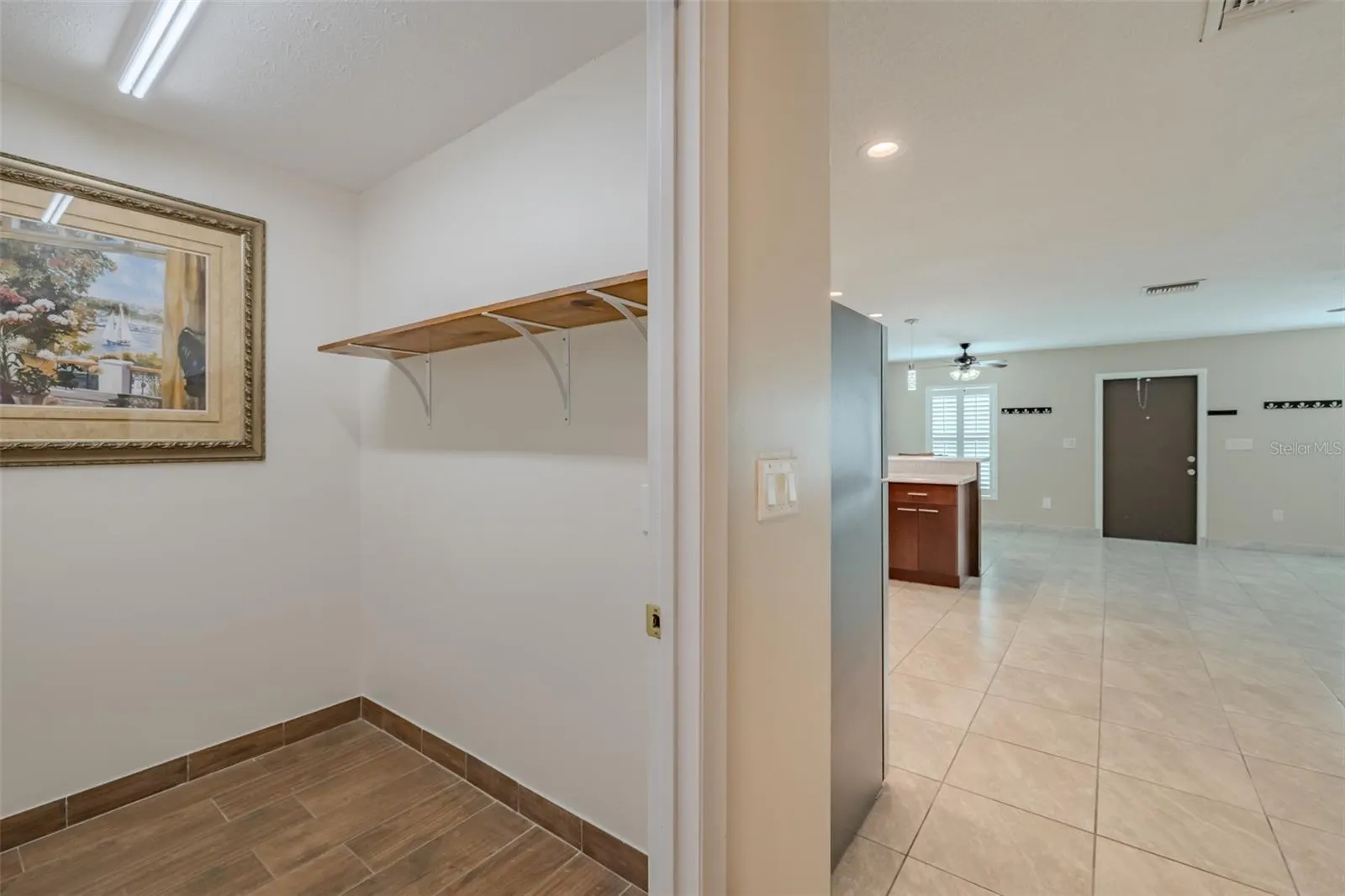 501 BRYAN RD #B #B